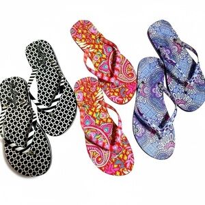 Vera Bradley Lot of 3 Pair Flip Flops Floral Paisley Geometric Stripe Womens 7-8